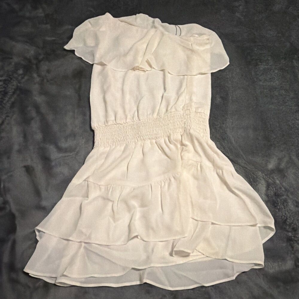 XS Krisa One Shoulder Ruffle Mini Dress Cream Women’s